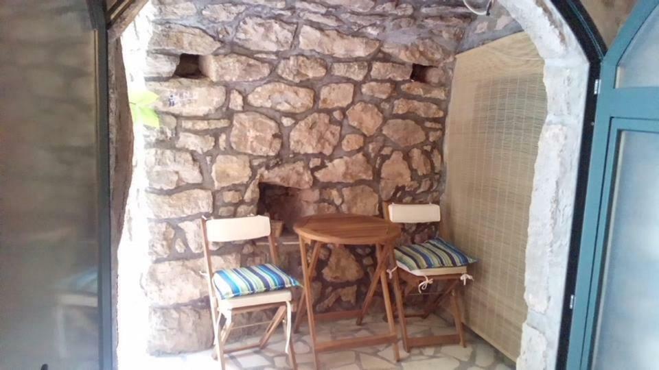 Cottage Melita The Apartment For Animal Lovers Babino Polje Екстер'єр фото